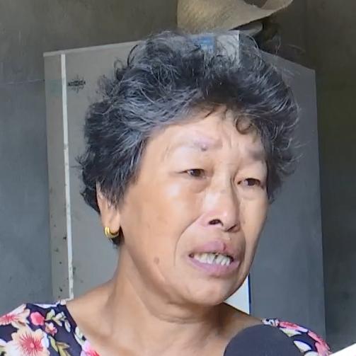 DƬ